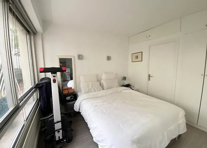 Cosy Flat - Eiffel Tower